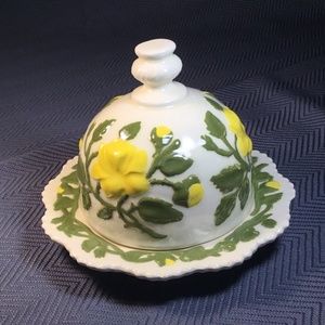 “Vintage” Domed Butter dish with Yellow Roses